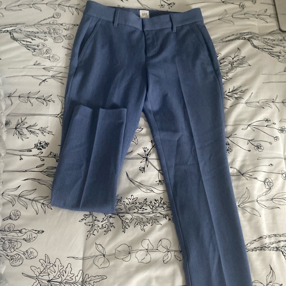 gap signature skinny ankle pleated pants